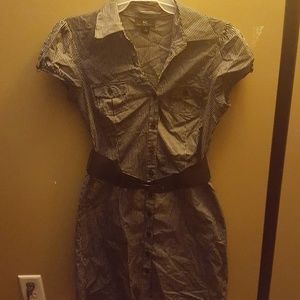Junior's belted shirt dress